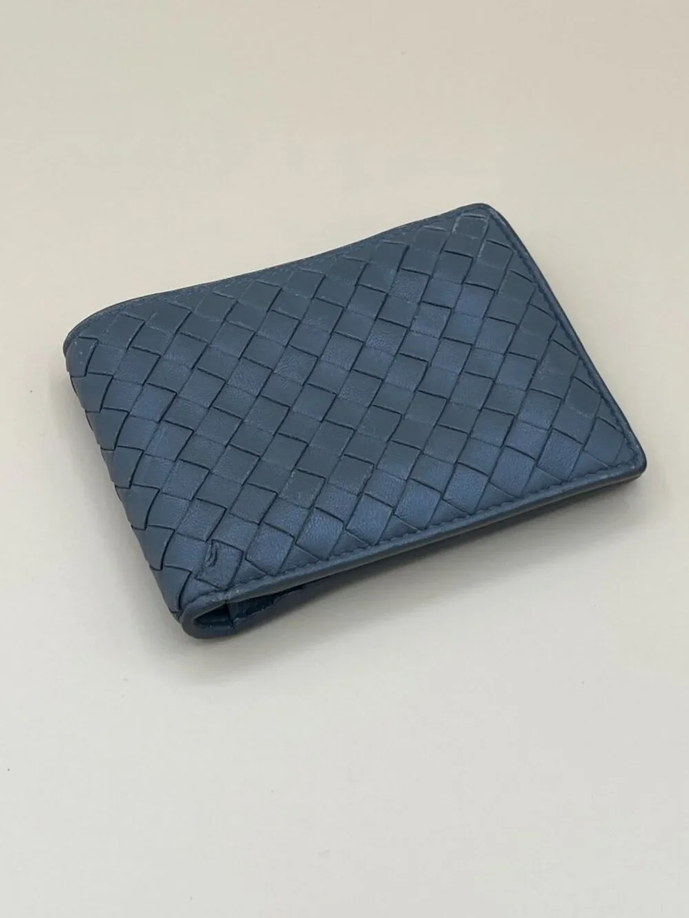 Bottega Veneta Intrecciato Woven Leather Bifold Wallet Grey Made in Italy Unisex